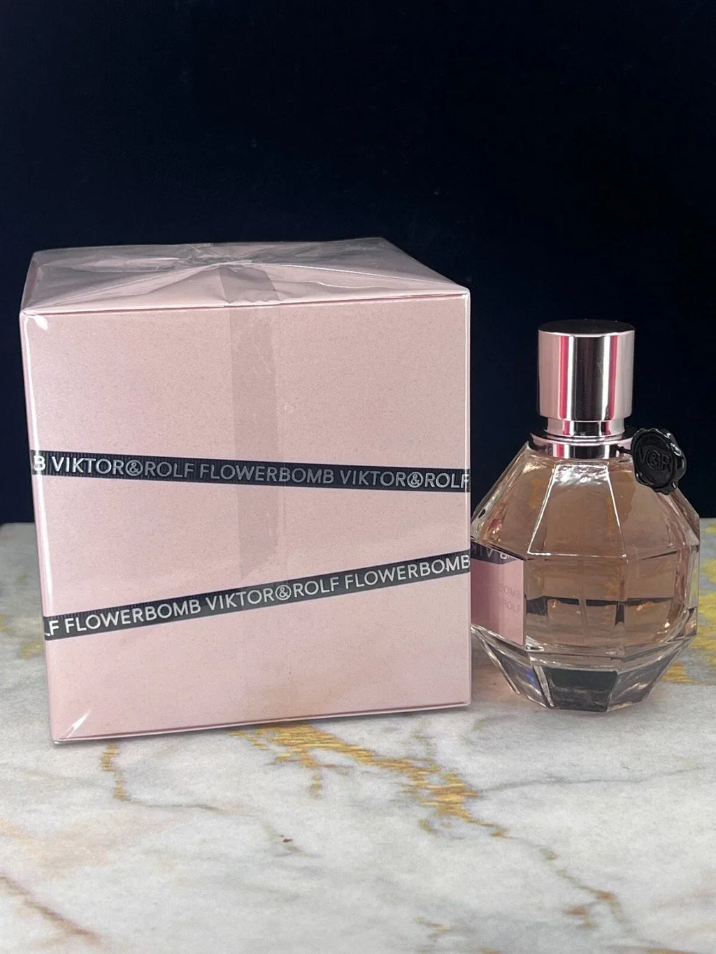 Flower bomb Eau de Parfum 1.7oz
